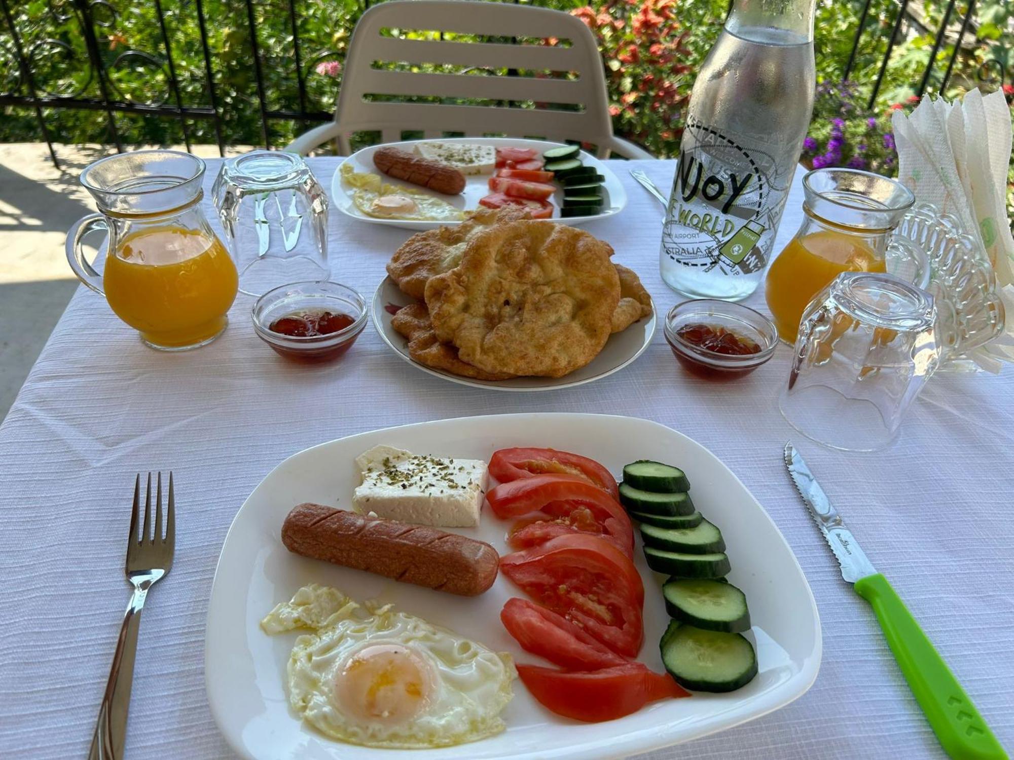 Hotel Vila Vreko B&B Berat Kültér fotó
